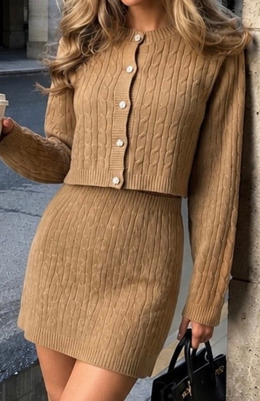Ensemble Pull & Jupe Crayon Torsadée Femme – 4 Coloris Taille Unique 36/42