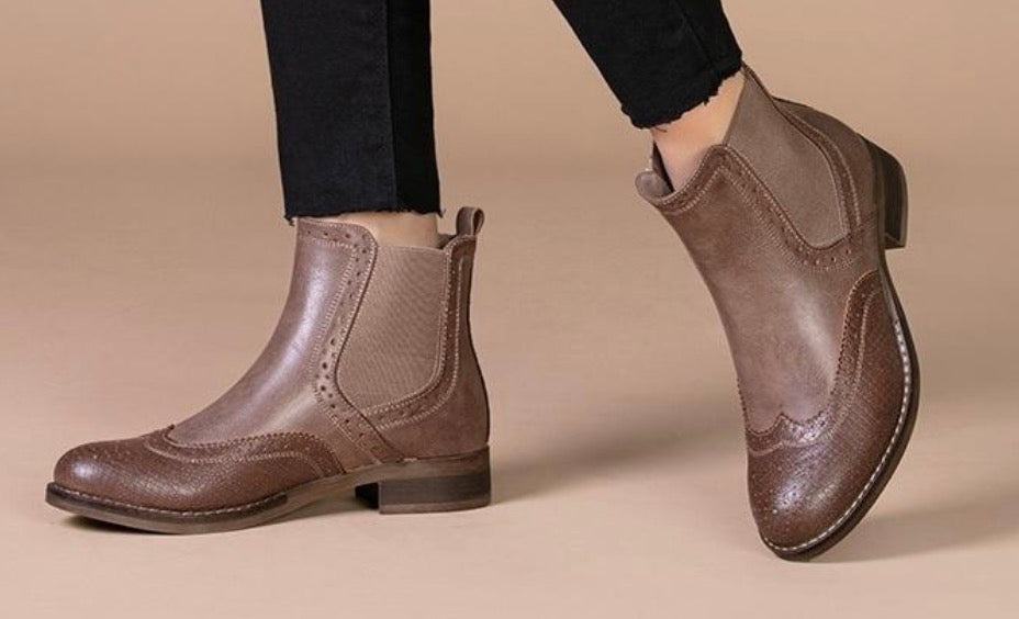 Bottines Chelsea Python Femme – Audacieuses, Confortables & Taupe Polyvalent